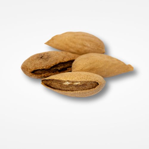 Badam natural qabıqlı